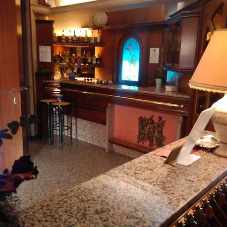 Elena Hotel